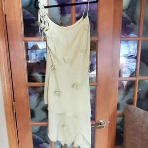 Cartise Layered Hem, Strappy, Size 8 dress. Light green, Flowers on right strap